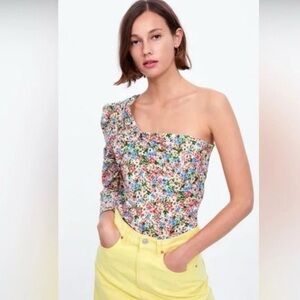 Zara One Shoulder Floral Asymmetrical Top